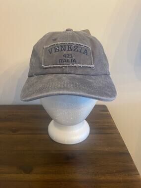 Gray Venezia Italia Adjustable Baseball Hat New